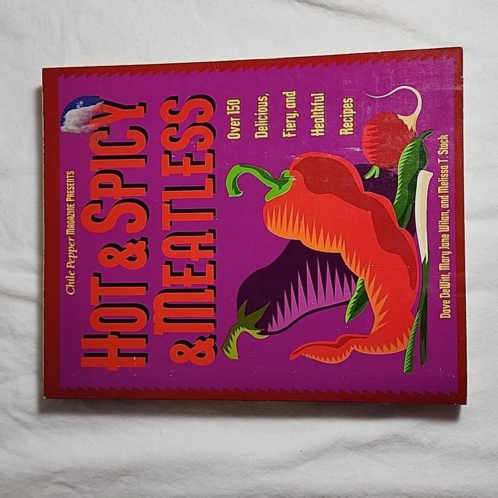 Hot &‎ Spicy & Meatless Cookbook